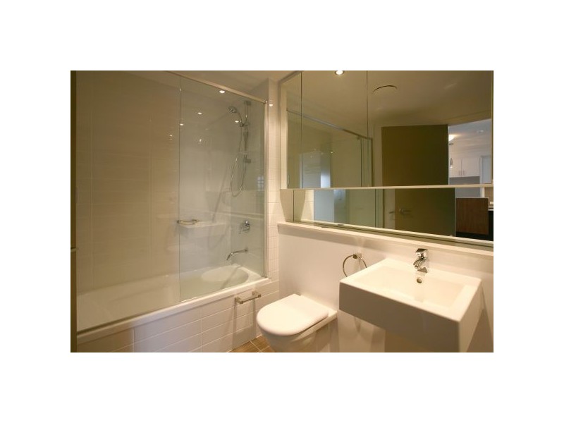 859/43 Hercules Street, Hamilton QLD 4007