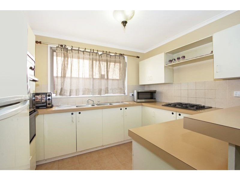 32 Vella Crescent, Blacktown NSW 2148