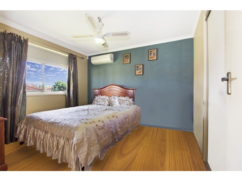 32 Vella Crescent, Blacktown NSW 2148