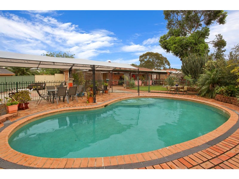 11 Garbett  Place, Doonside NSW 2767