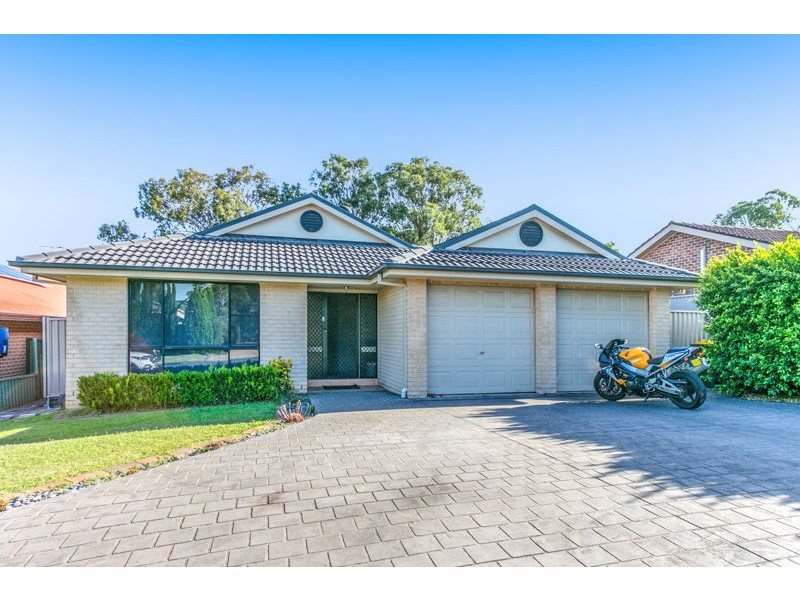 72 Eskdale Street, Minchinbury NSW 2770