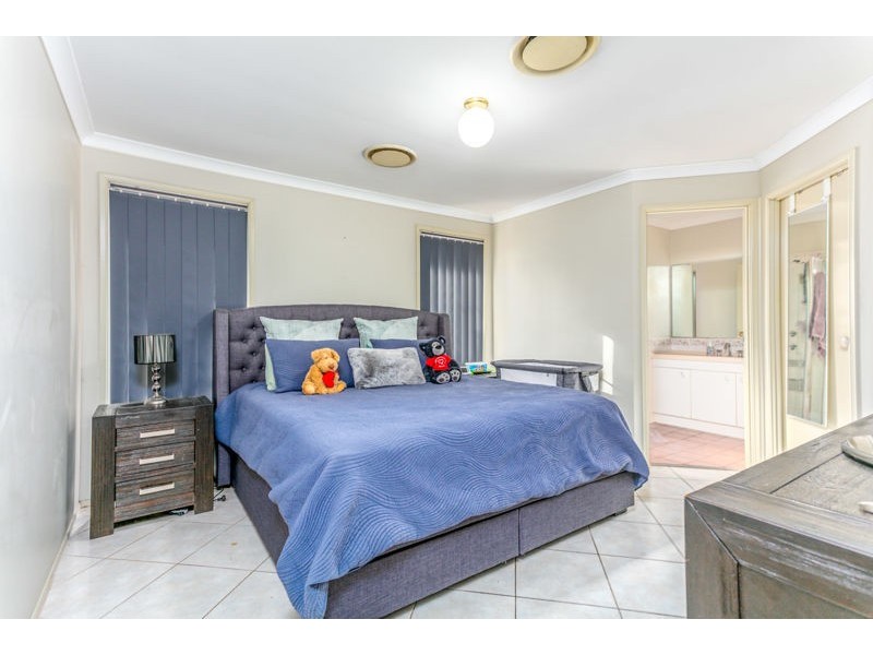 72 Eskdale Street, Minchinbury NSW 2770