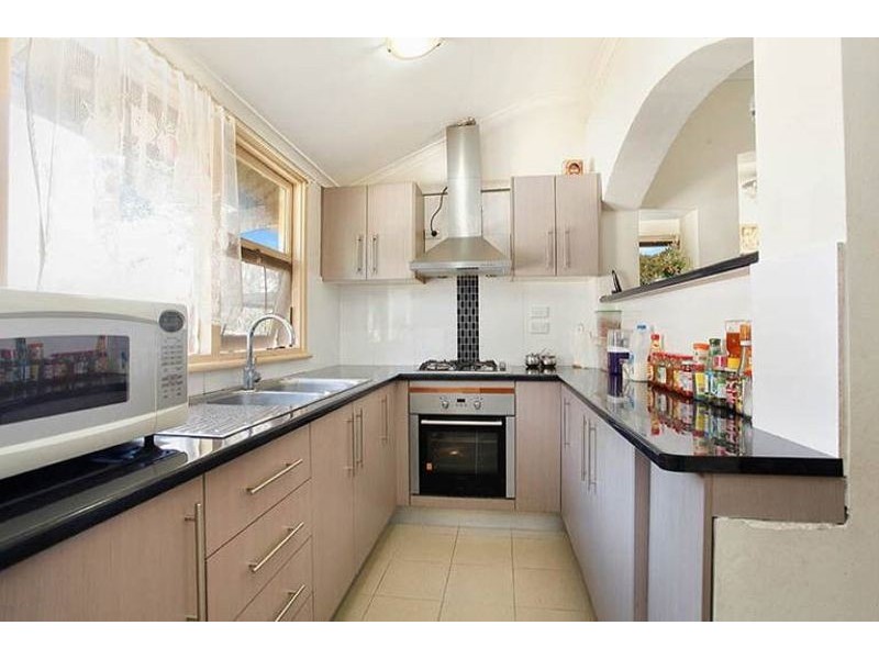 2 Luton Road, Blacktown NSW 2148