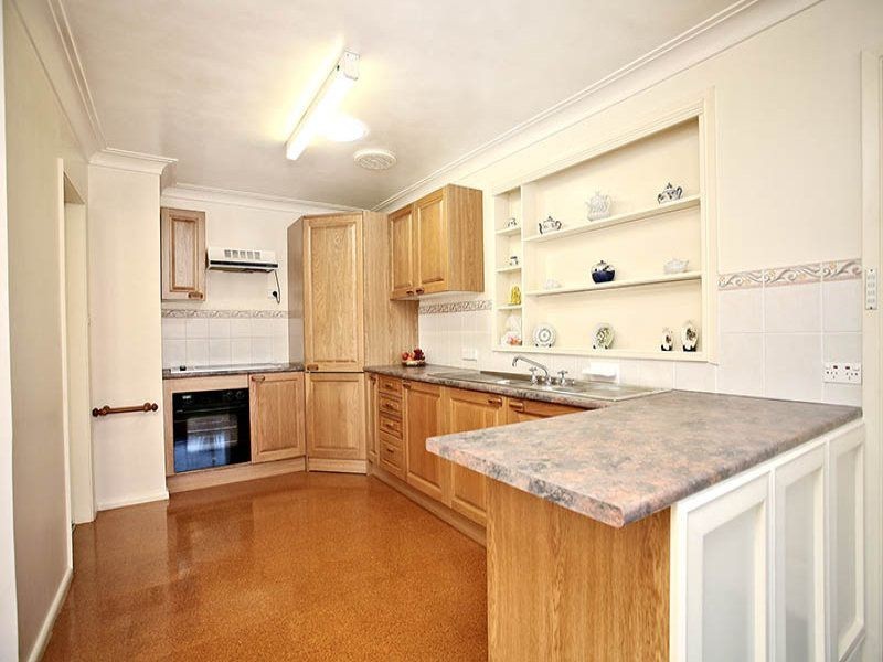 11 Gregory Avenue, Baulkham Hills NSW 2153