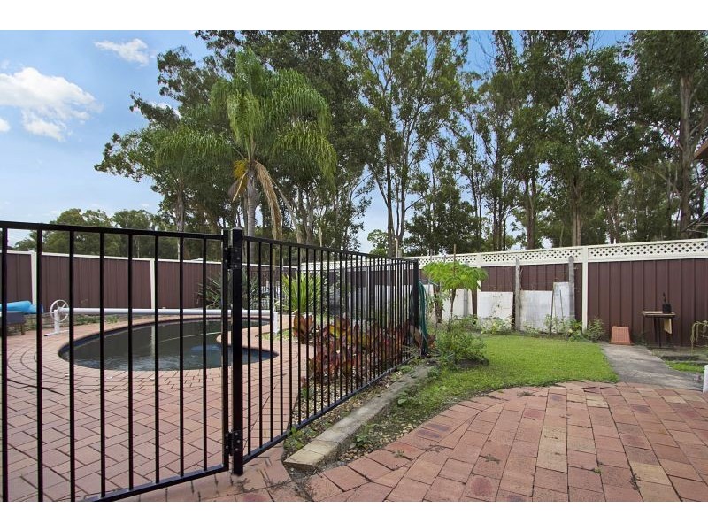 8 Tillford Grove, Rooty Hill NSW 2766