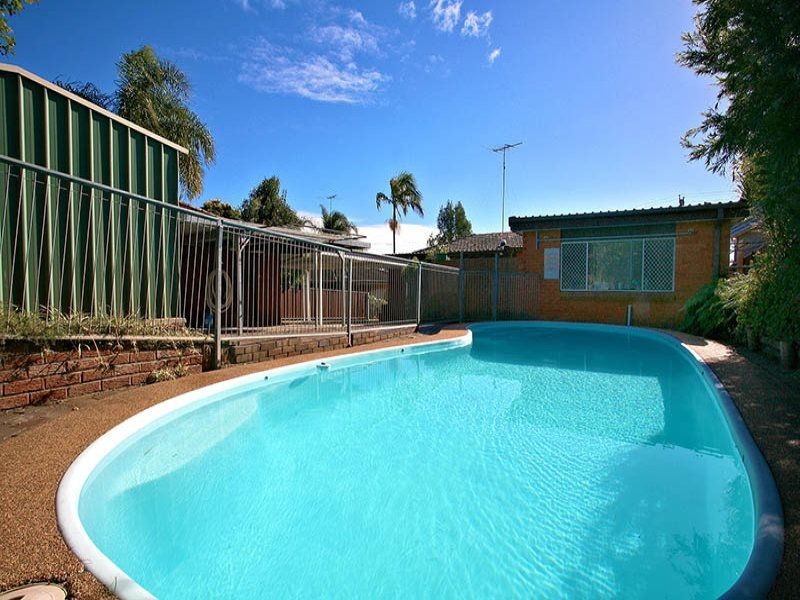 11 Gregory Avenue, Baulkham Hills NSW 2153