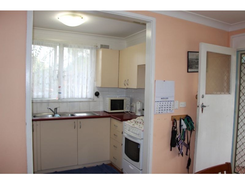 4 Peterlee Place, Hebersham NSW 2770