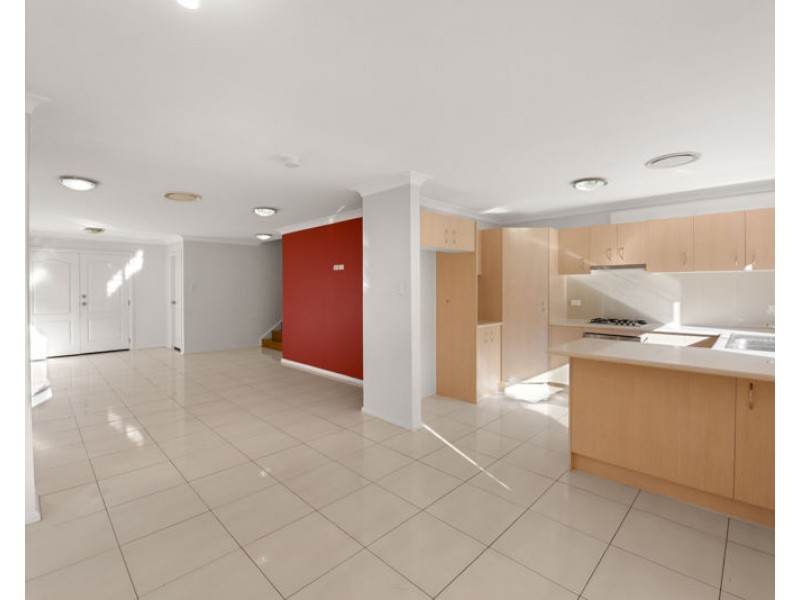 94A Summerfield Avenue, Quakers Hill NSW 2763