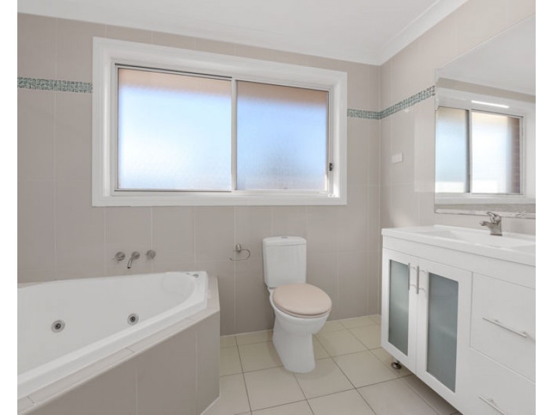 94A Summerfield Avenue, Quakers Hill NSW 2763