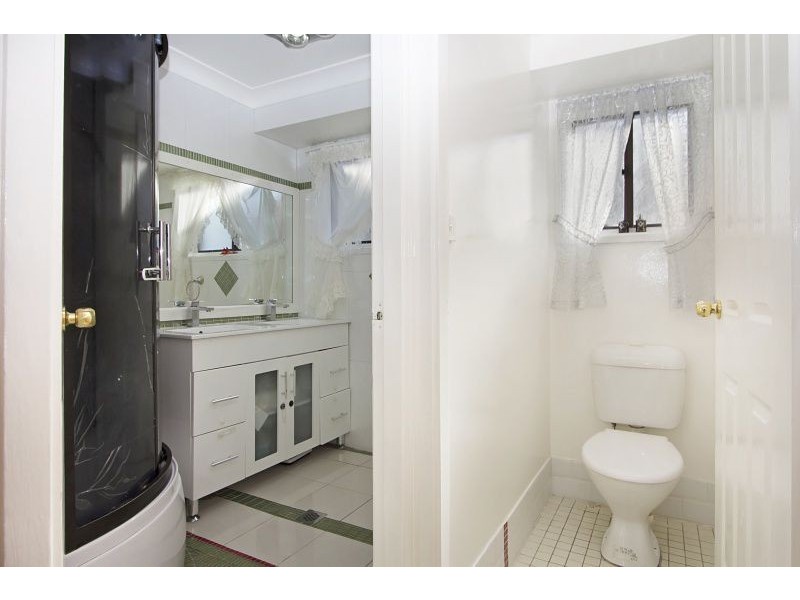 18 Plunkett Crescent, Mount Druitt NSW 2770