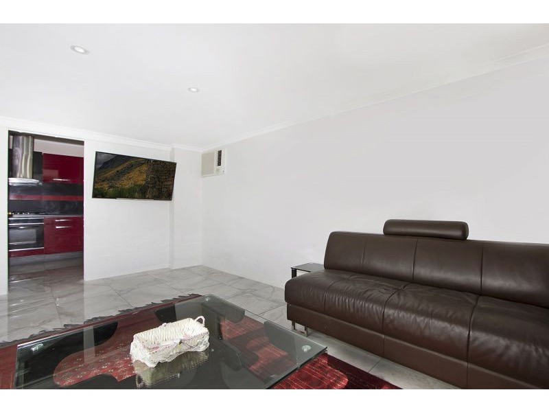 18 Plunkett Crescent, Mount Druitt NSW 2770