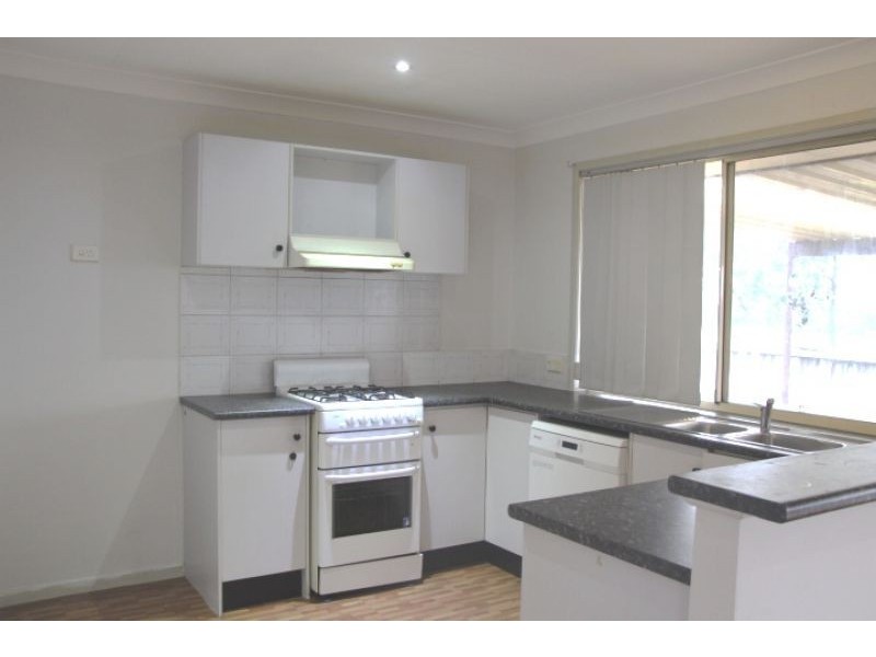 24 Balmain Place, Doonside NSW 2767