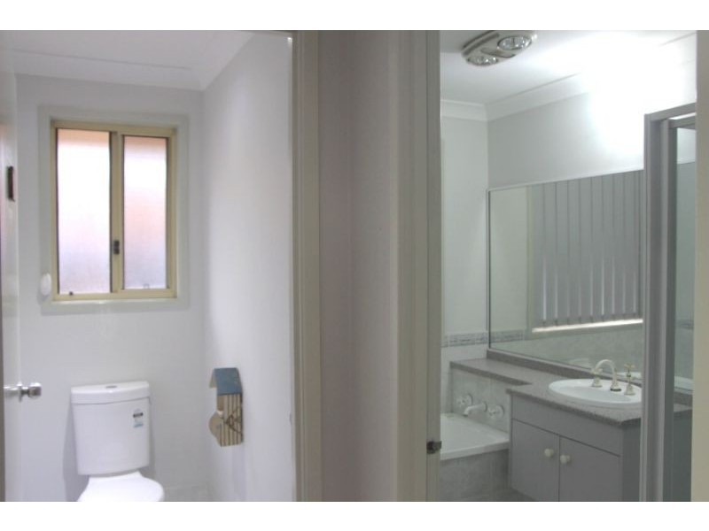 24 Balmain Place, Doonside NSW 2767