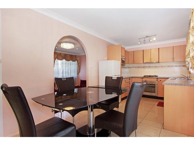 18 Plunkett Crescent, Mount Druitt NSW 2770