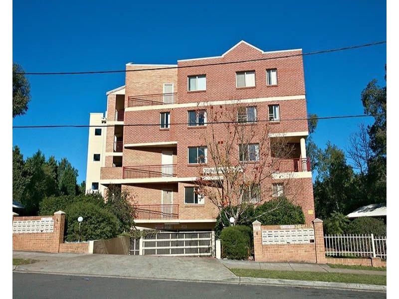 52/4 Fourth Ave, Blacktown NSW 2148