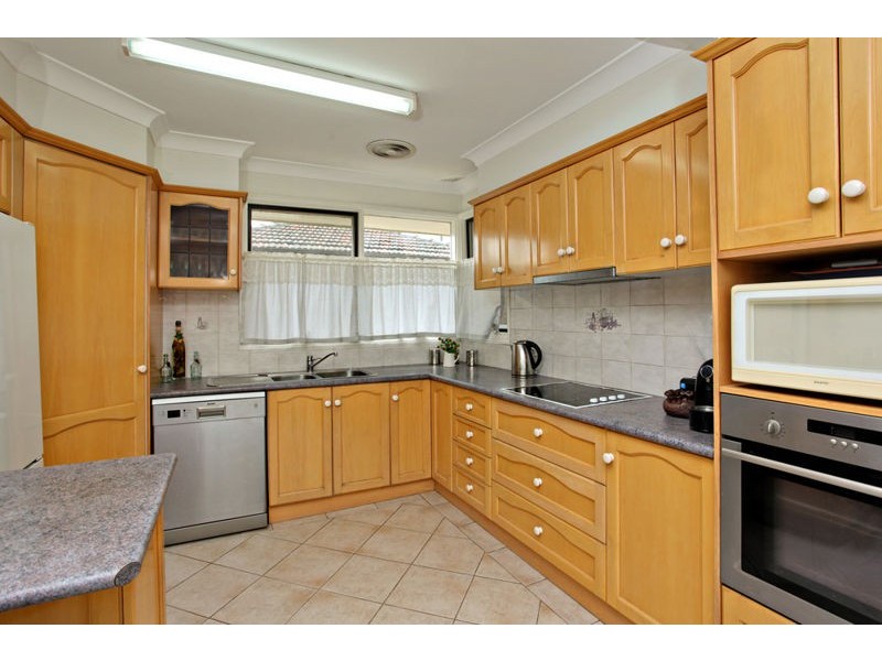 13 Pendant Ave, Blacktown NSW 2148