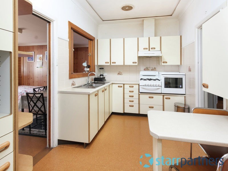 13 Bedford Road, Blacktown NSW 2148