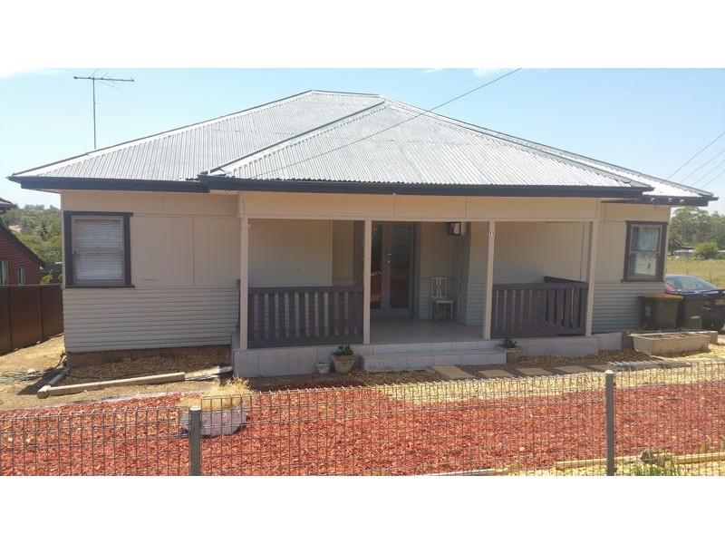 11 Eastern Road, Rooty Hill NSW 2766