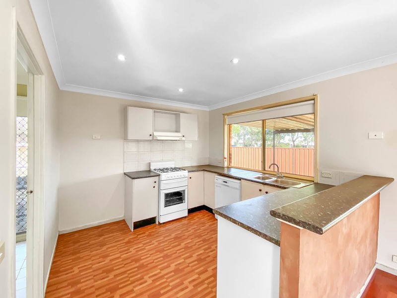 24 Balmain Place, Doonside NSW 2767