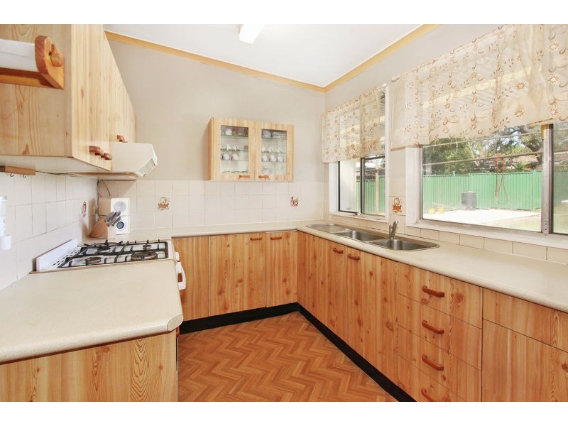 16 Dunstable Road, Blacktown NSW 2148