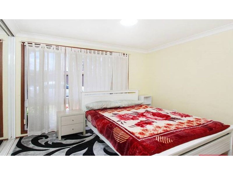 10/6 Woodvale Close, Plumpton NSW 2761