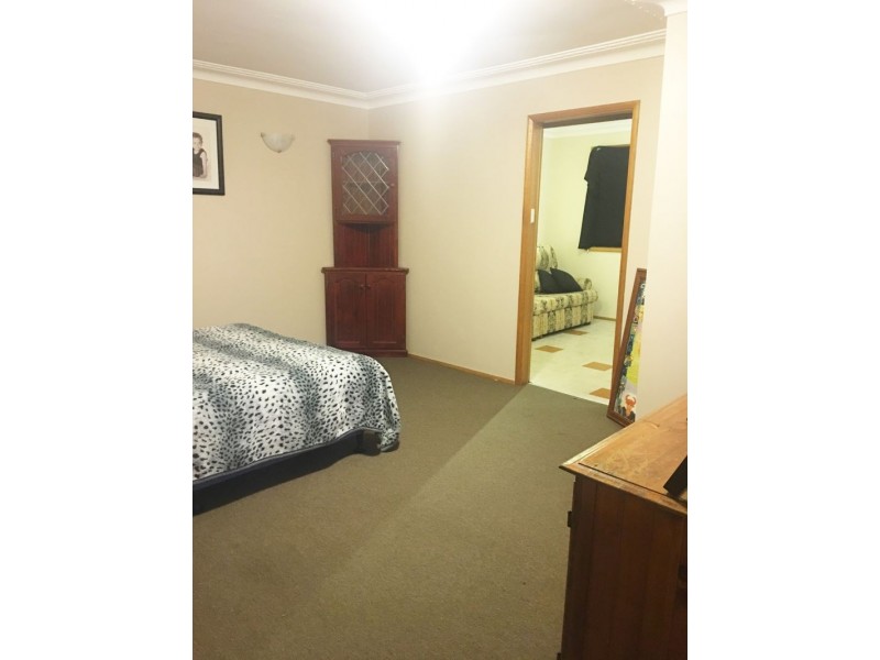 13 Semana Street, Whalan NSW 2770