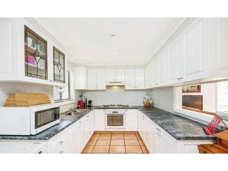 10 Hadrian Avenue, Blacktown NSW 2148