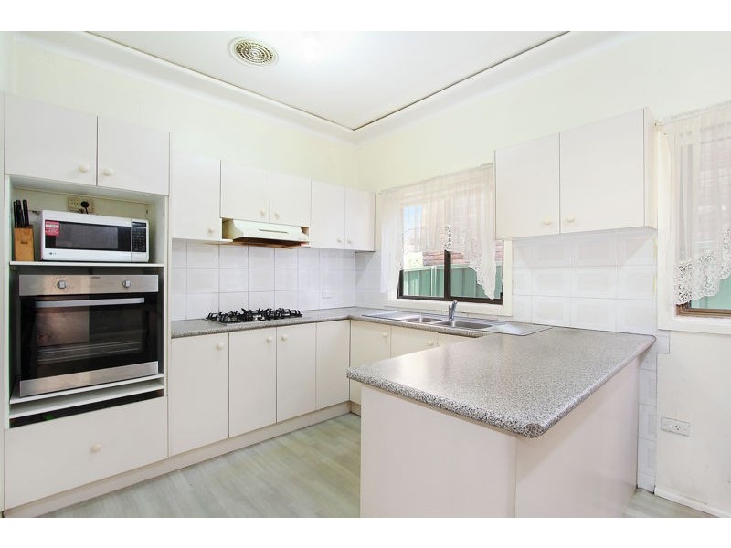 86 Stephen Street, Blacktown NSW 2148