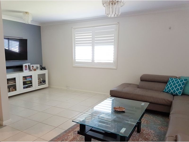 73 Norman Street, Prospect NSW 2148