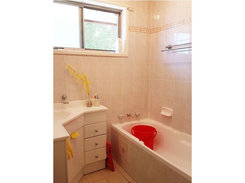 73 Norman Street, Prospect NSW 2148