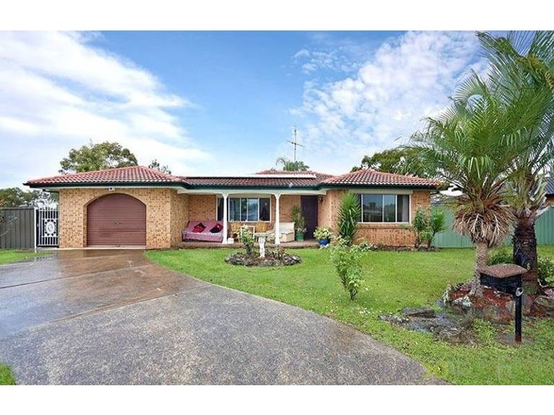 6 Eastern Road, Quakers Hill NSW 2763