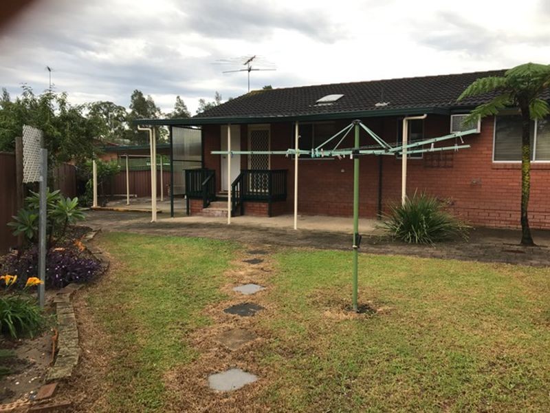 29 Elwood Crescent, Quakers Hill NSW 2763