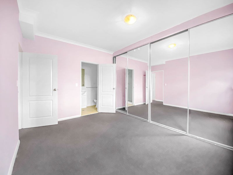 11/20 Santley Crescent, Kingswood NSW 2747