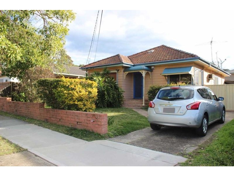 61 Gibson Avenue, Padstow NSW 2211