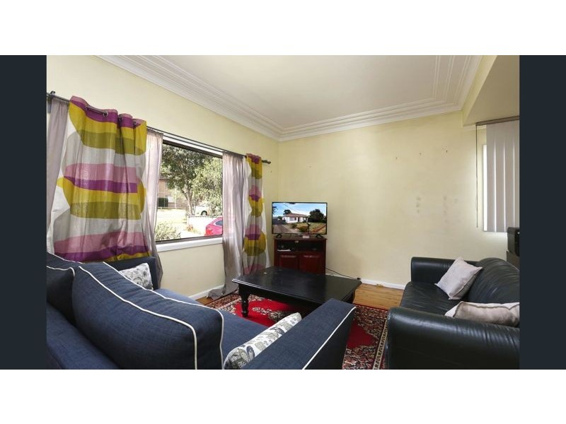 82 Peter Street, Blacktown NSW 2148