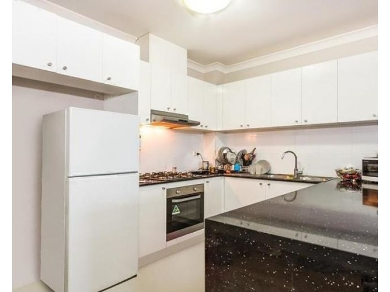 232B/1-7 Hawkesbury Rd, Westmead NSW 2145
