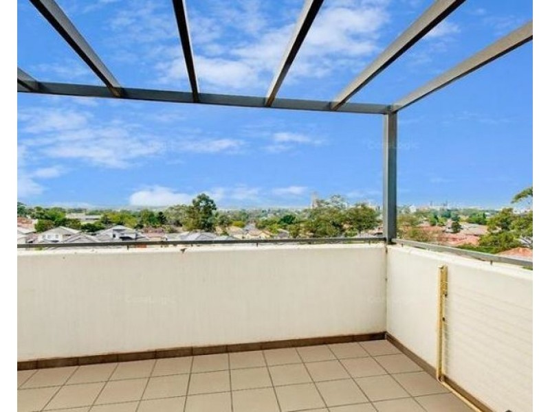 232B/1-7 Hawkesbury Rd, Westmead NSW 2145