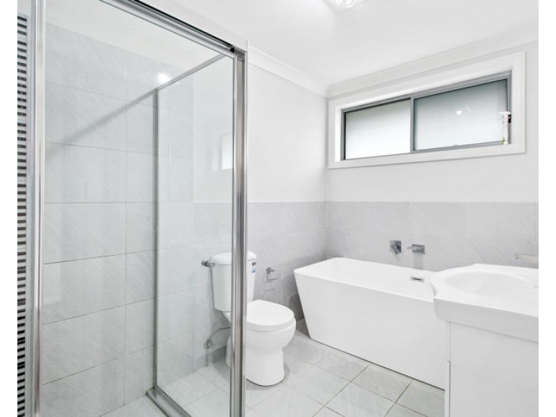 2 Ebony Crescent, Quakers Hill NSW 2763