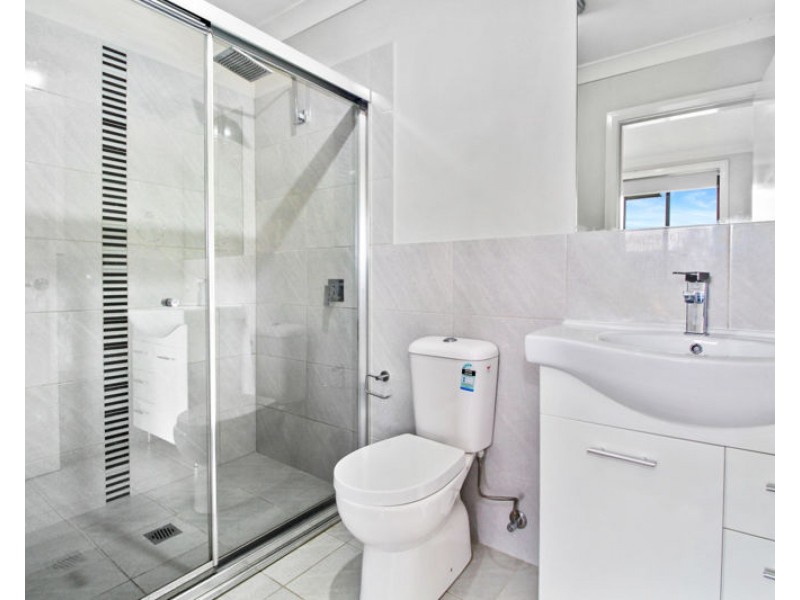 2 Ebony Crescent, Quakers Hill NSW 2763