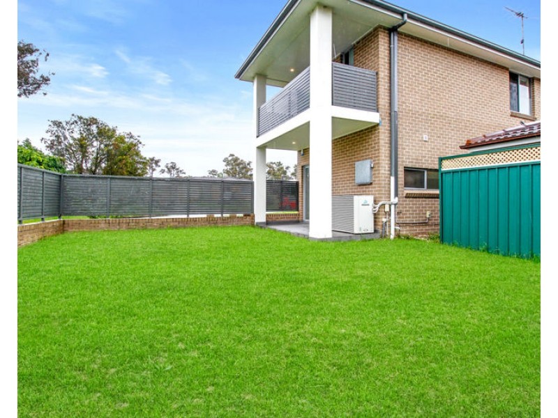 2 Ebony Crescent, Quakers Hill NSW 2763