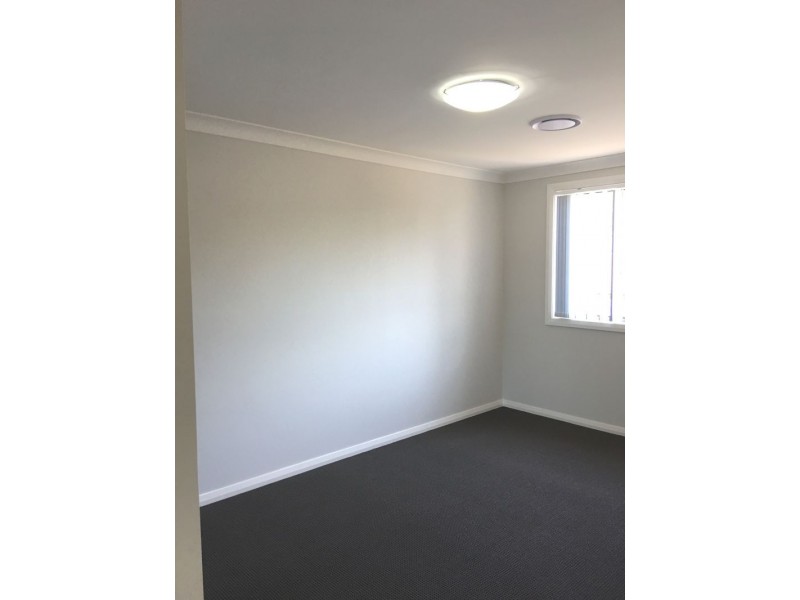1/2 Evans Road, Rooty Hill NSW 2766