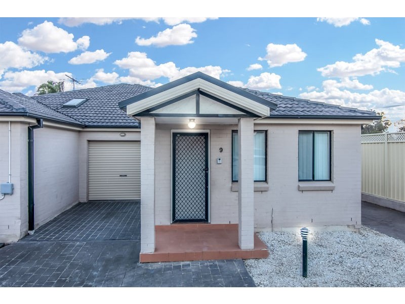 9/41 Doonside Crescent, Blacktown NSW 2148