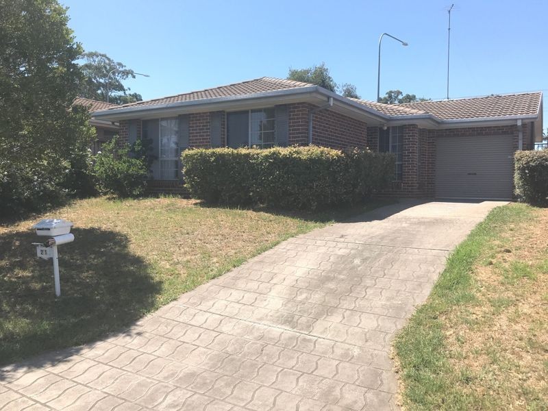 21 Hague Place, Oakhurst NSW 2761