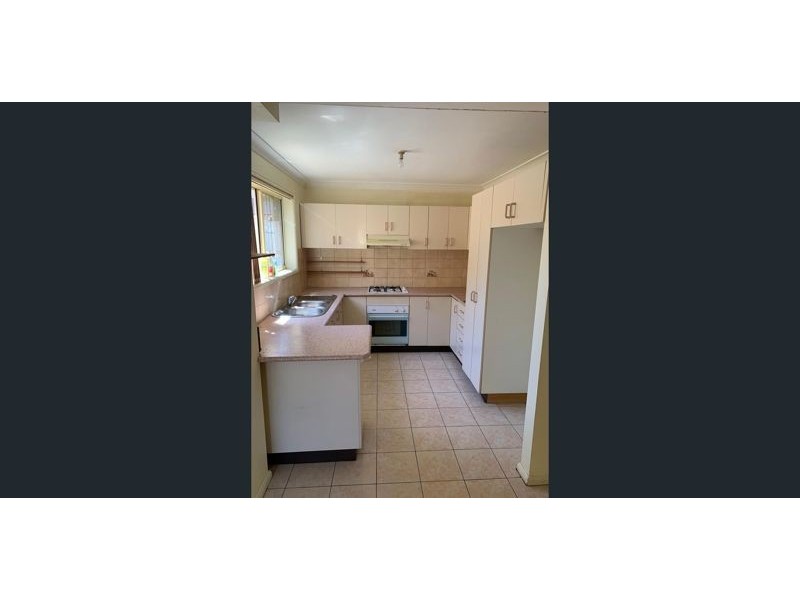 15B Ahmet Court, Oakhurst NSW 2761