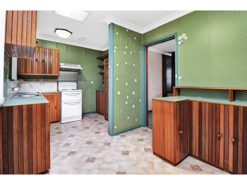 4 Petrel Place, Tregear NSW 2770