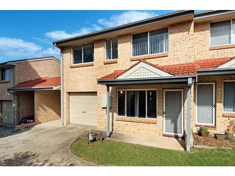 2/23 Pye Road, Quakers Hill NSW 2763