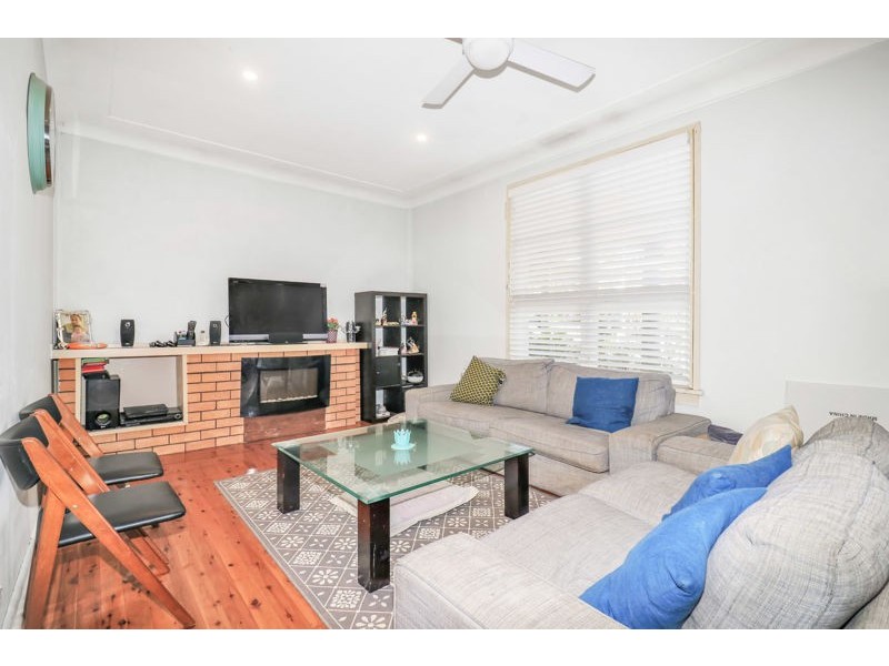 50 Johnson Avenue, Lalor Park NSW 2147