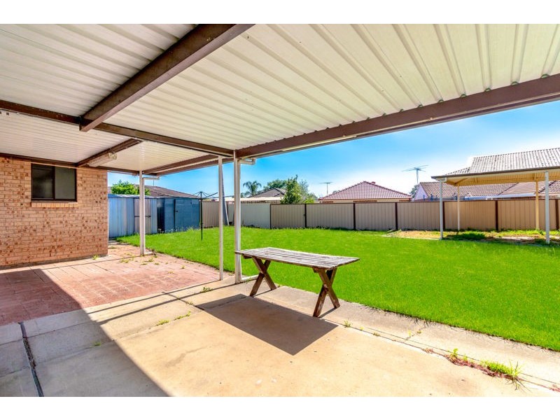 11 Florian Grove, Oakhurst NSW 2761