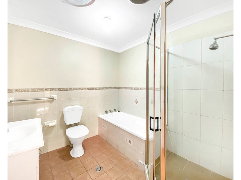 4/246 Flushcombe Road, Blacktown NSW 2148