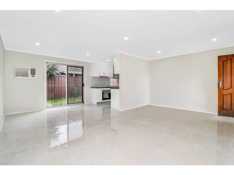 4/9 Fifth Avenue, Blacktown NSW 2148